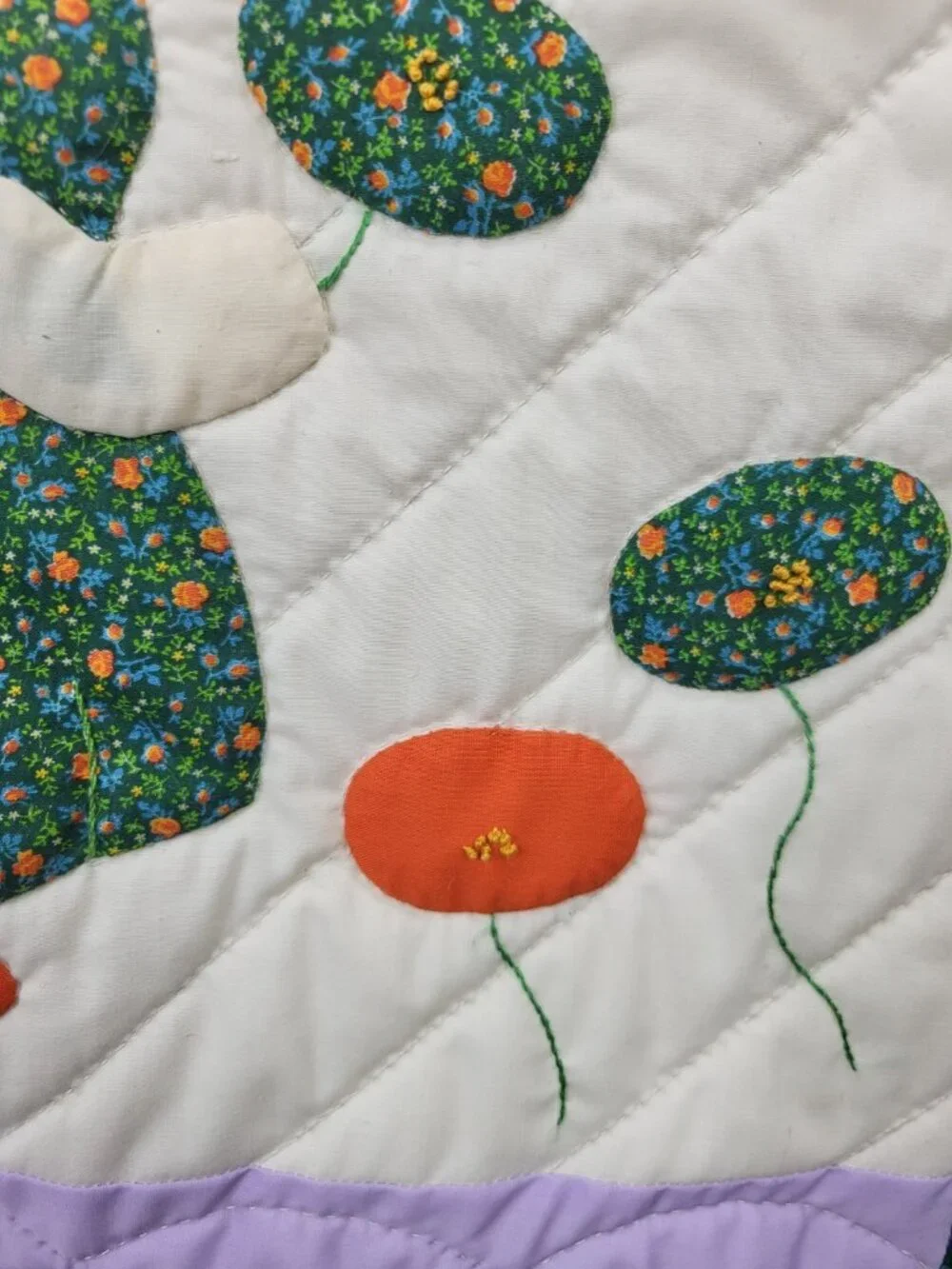 Vintage sun bonnet Sue Quilted wall hang Homemade machine sewn Hanger is loose